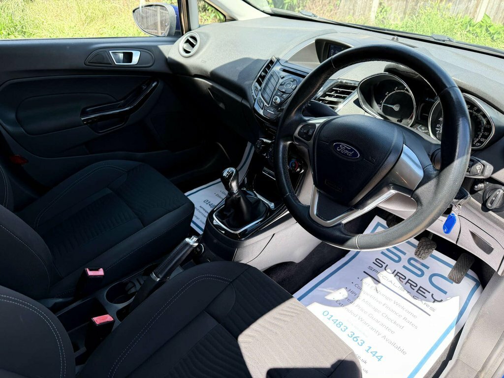 Ford Fiesta Black #5