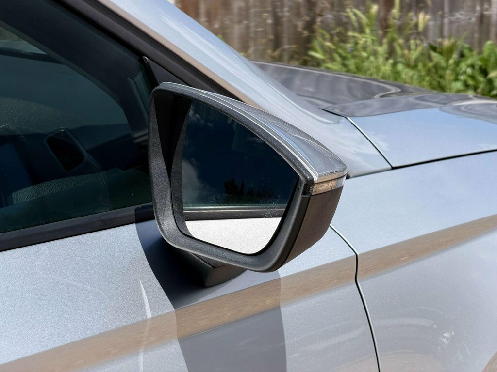 Seat Ateca Suv Tsi Ecomotive First Edition #17