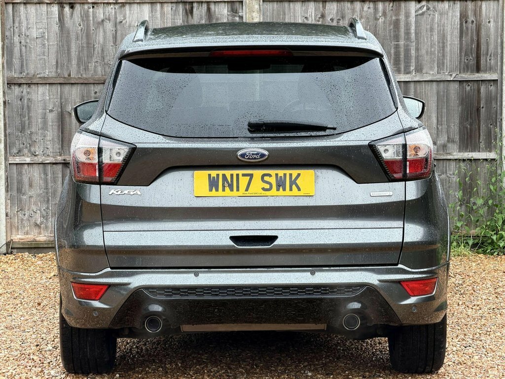 Ford Kuga Suv White #12