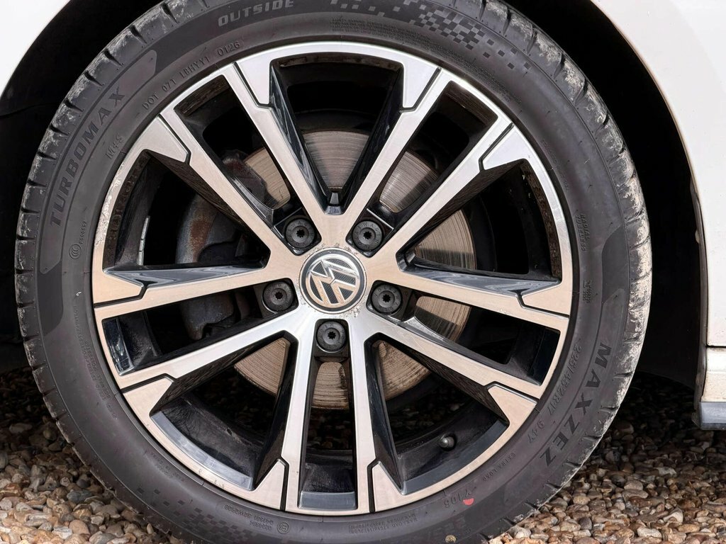 Volkswagen Golf Black #27