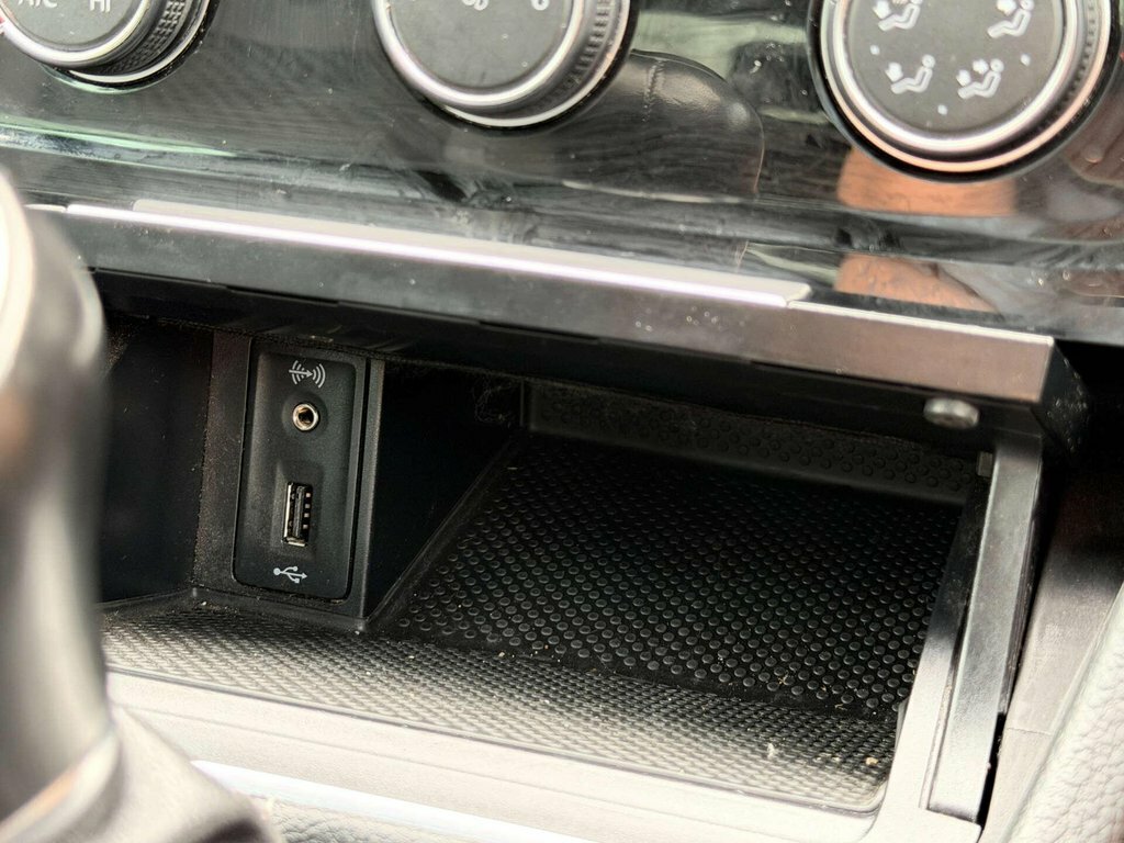 Volkswagen Golf Black #59