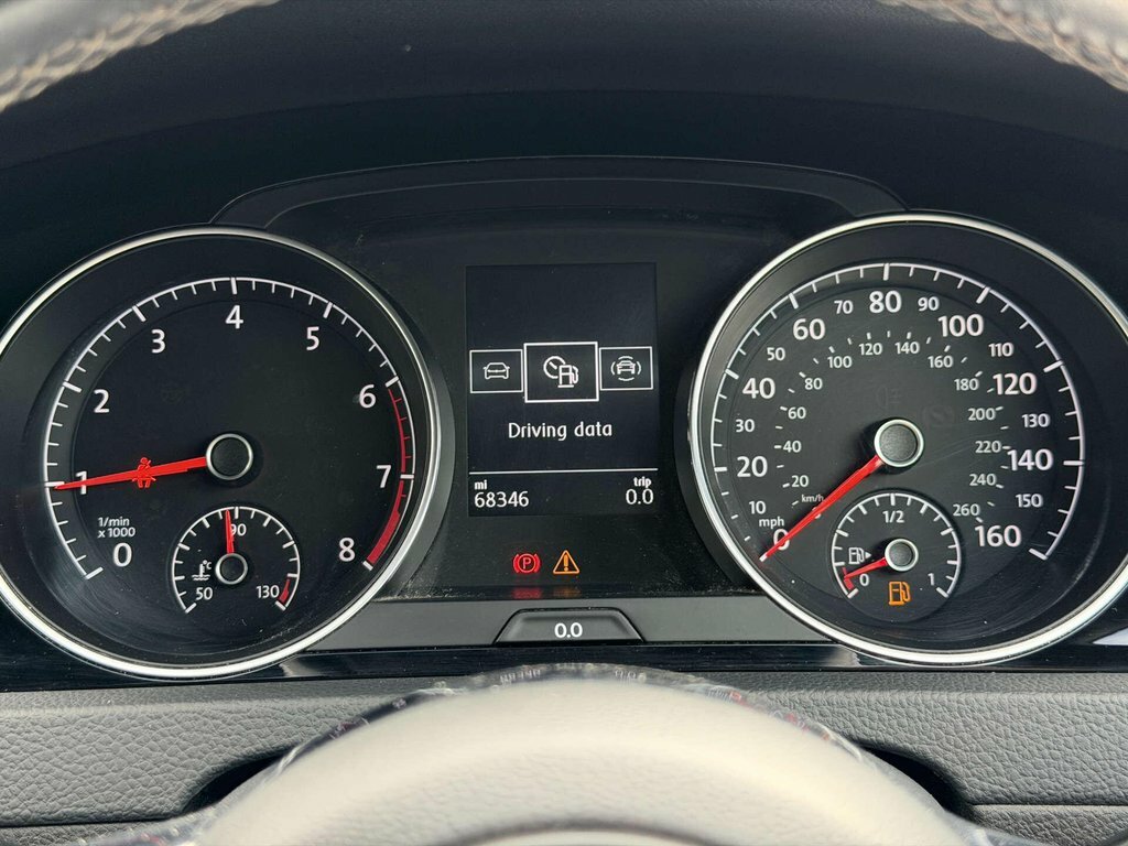 Volkswagen Golf Black #40
