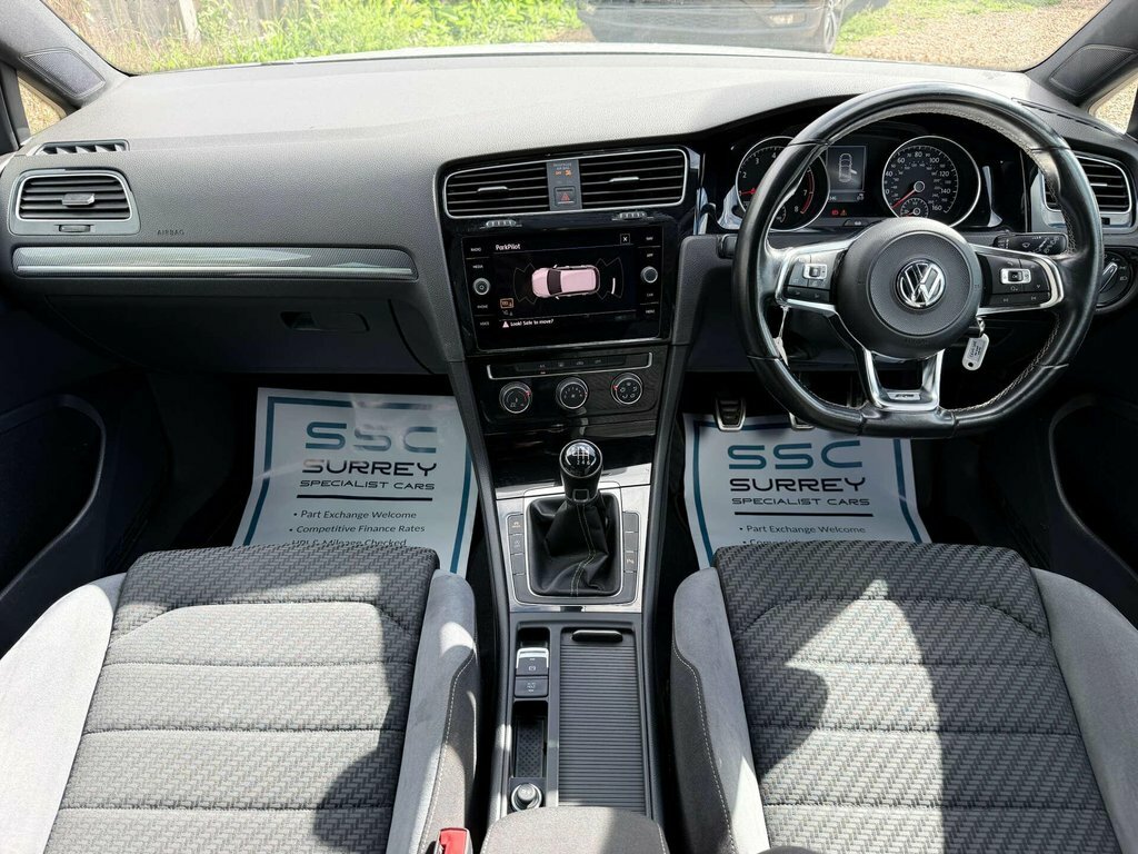 Volkswagen Golf Black #38
