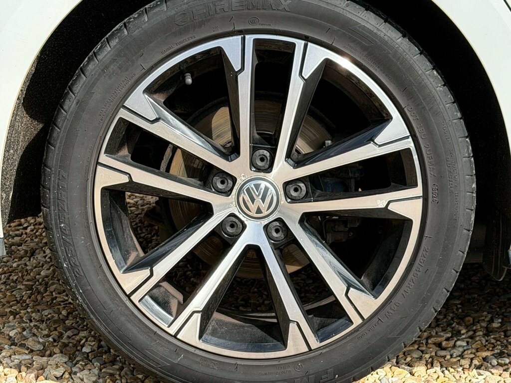 Volkswagen Golf Black #24