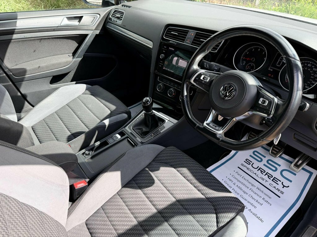 Volkswagen Golf Black #5