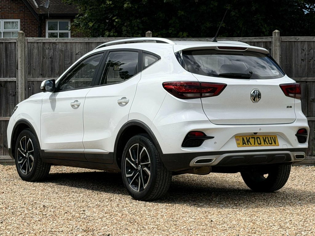 MG ZS 1.5L Exclusive AK70KUV White #4