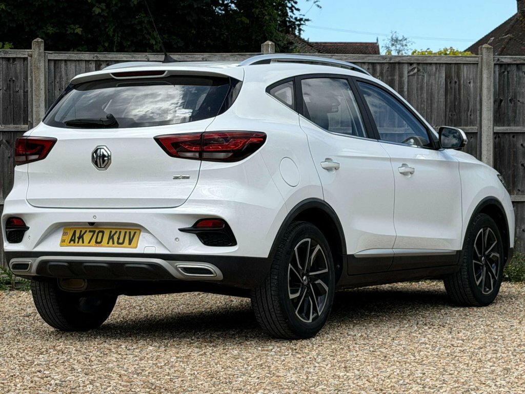 MG ZS 1.5L Exclusive AK70KUV White #3