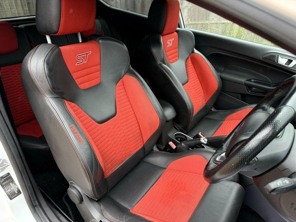 Ford Fiesta 1.6L St-2 White #5