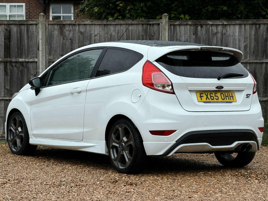 Ford Fiesta 1.6L St-2 White #4