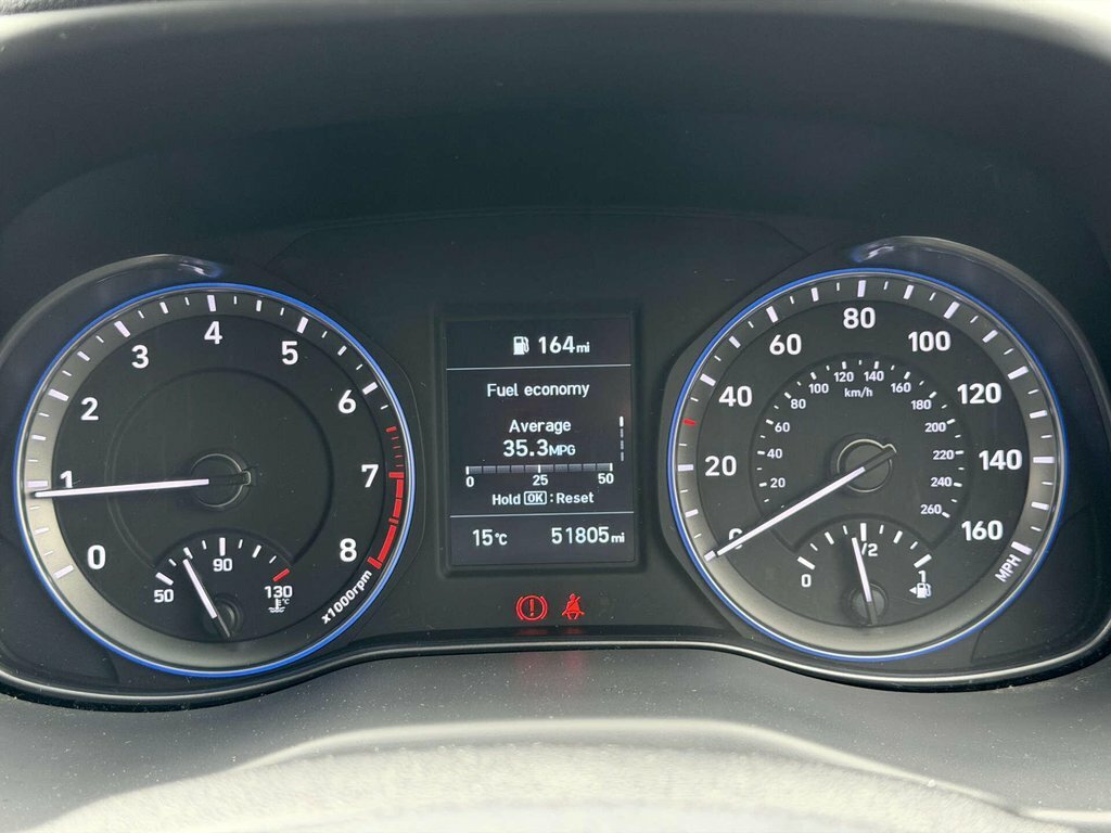 Hyundai Kona Hatchback Red #58