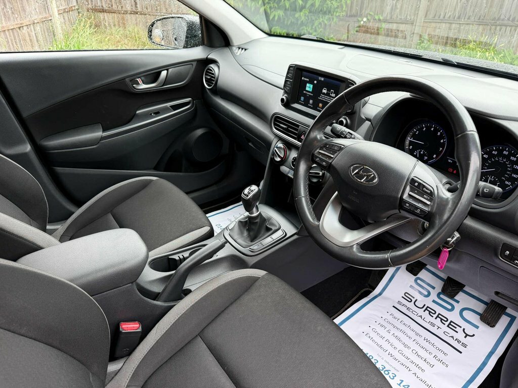 Hyundai Kona Hatchback Red #29