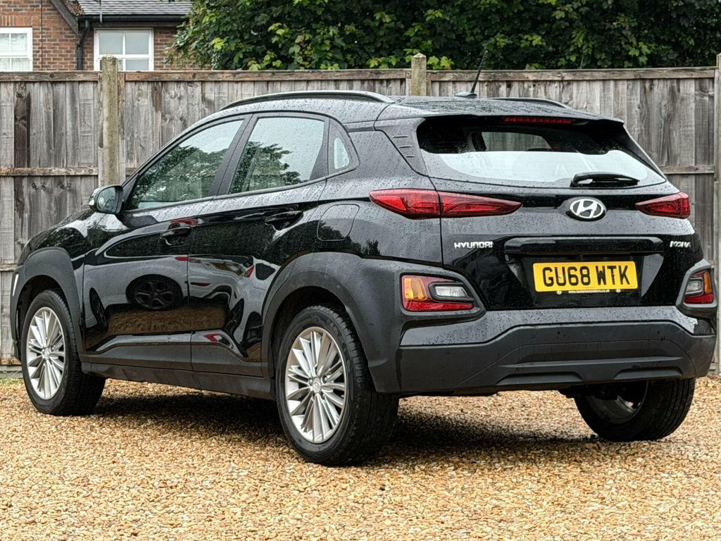 Hyundai Kona 1L Se Black #4