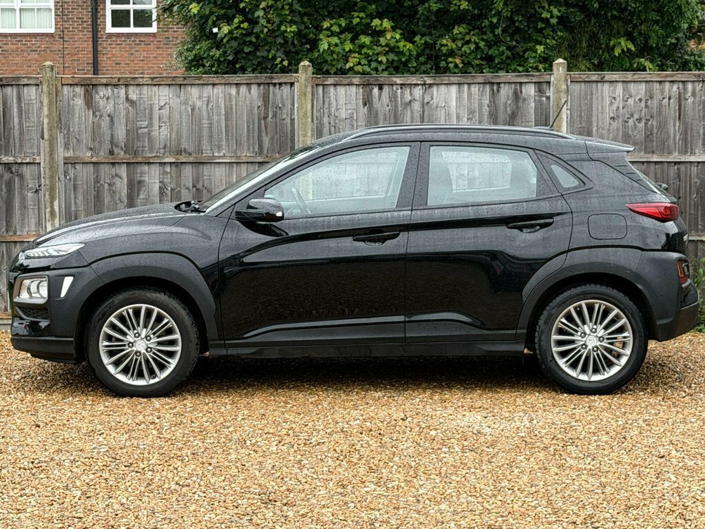 Hyundai Kona Hatchback Red #14