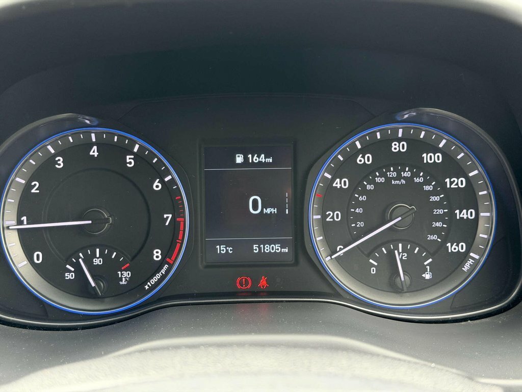 Hyundai Kona Hatchback Red #8