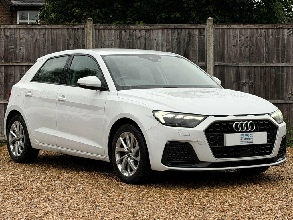 Audi A1 1L Sport White