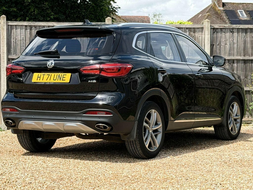 MG HS 1.5L Exclusive Black #3