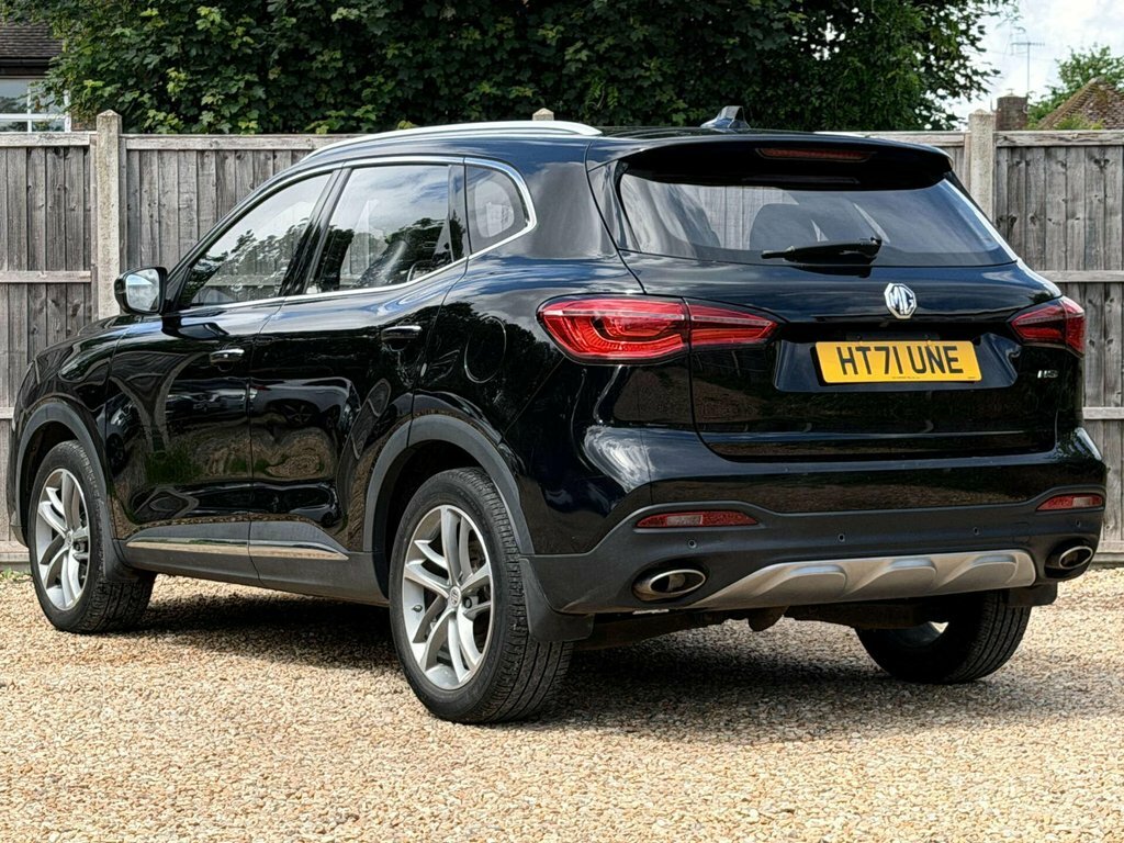 MG HS 1.5L Exclusive Black #4
