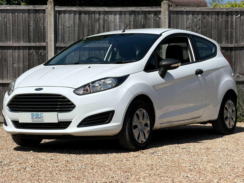 Ford Fiesta 1.3L Studio White #2