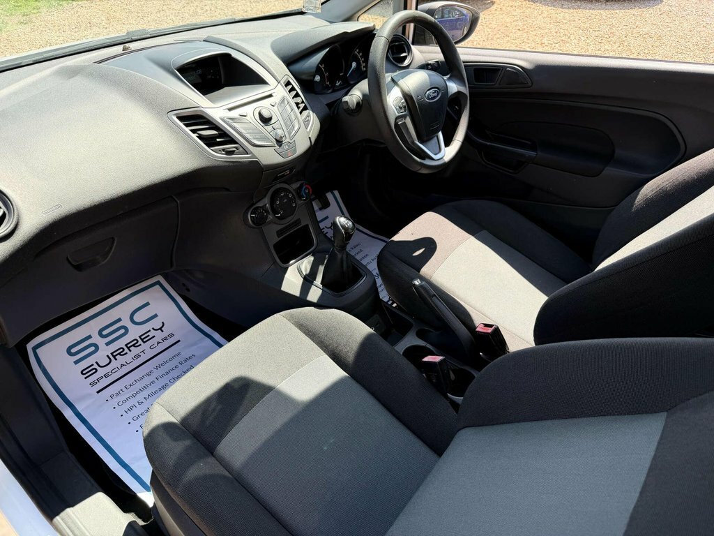 Ford Fiesta 1.3L Studio White #6