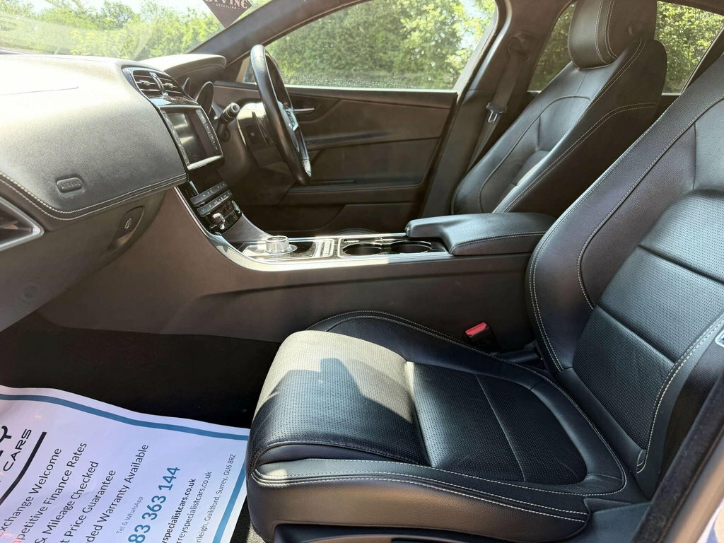 Jaguar XE 2L R-sport Blue #6