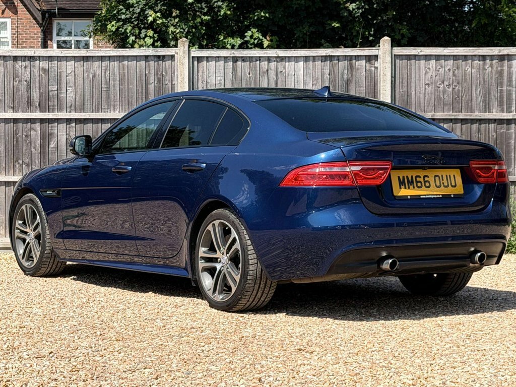 Jaguar XE 2L R-sport Blue #4