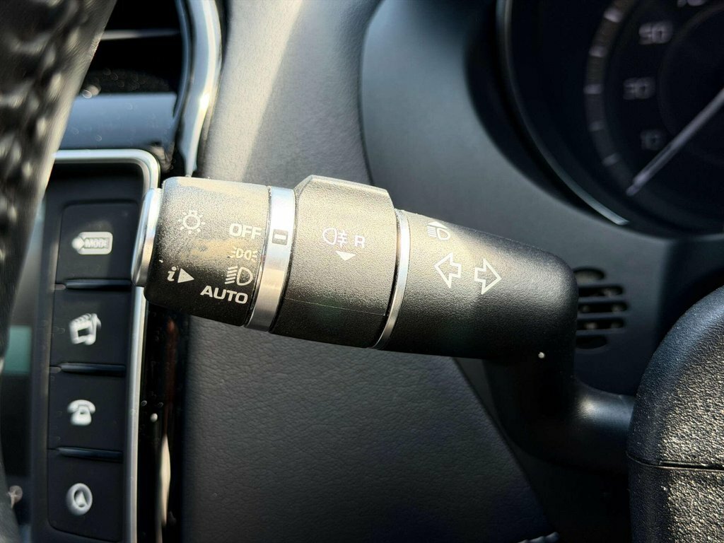 Jaguar XE Xe Prestige D Red #41