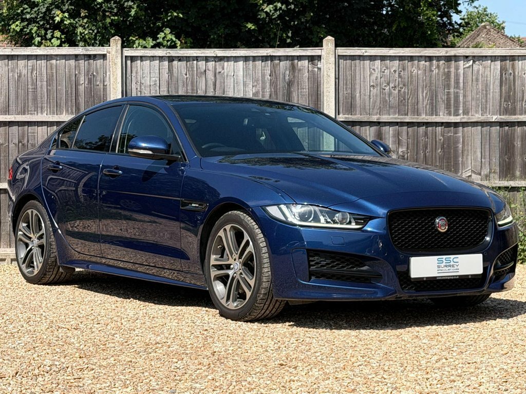 Jaguar XE 2L R-sport Blue