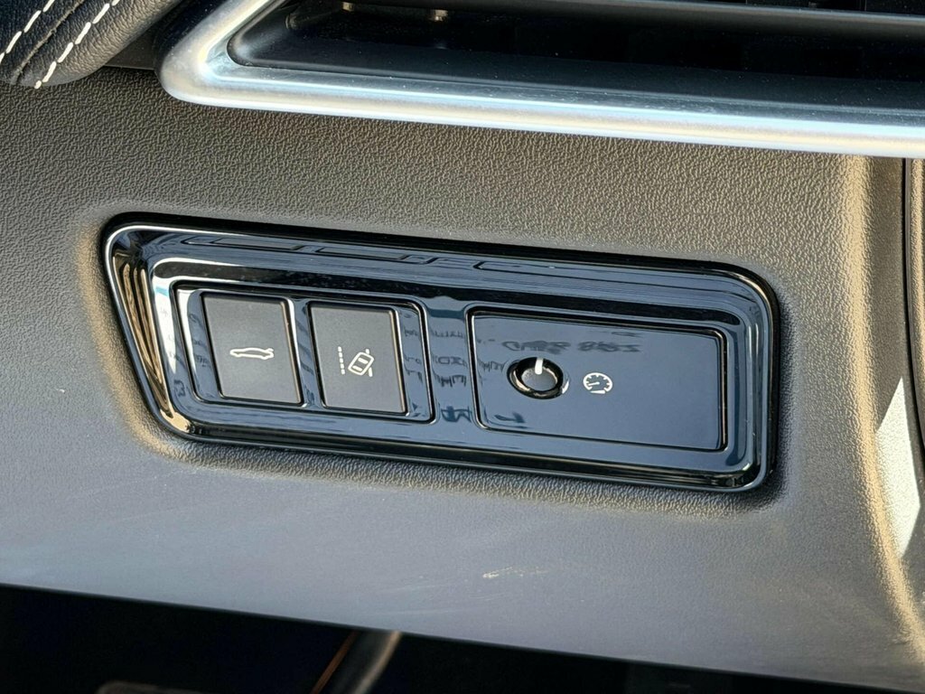 Jaguar XE Xe Prestige D Red #43