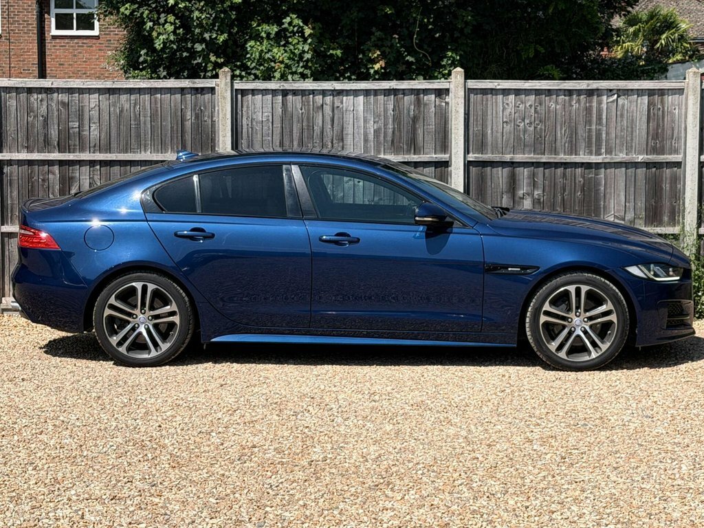 Jaguar XE Xe Prestige D Red #13