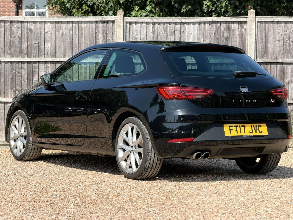 Seat Leon 1.4L Fr Technology Black #4