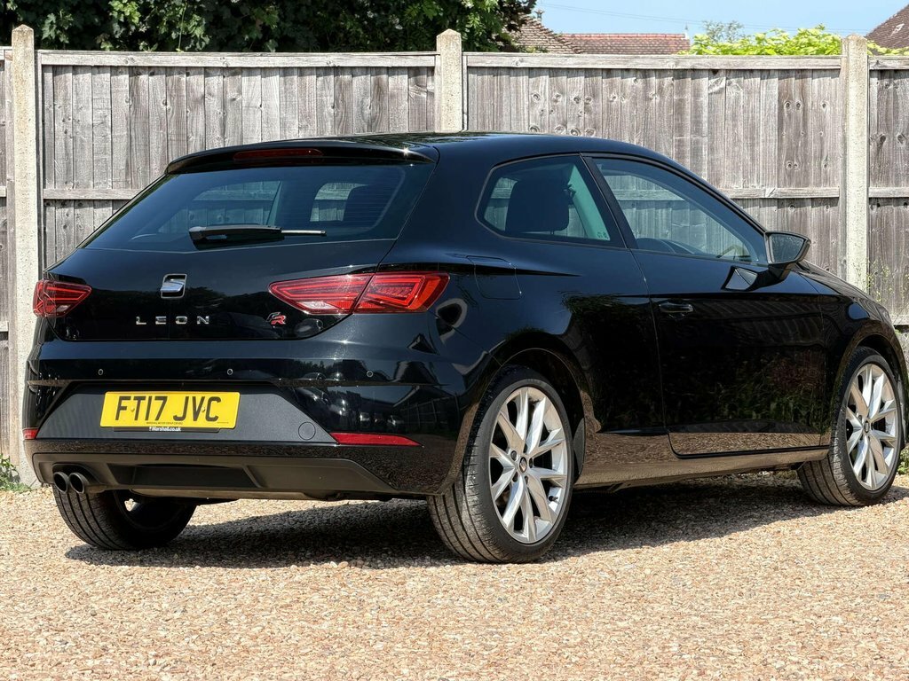 Seat Leon 1.4L Fr Technology Black #3