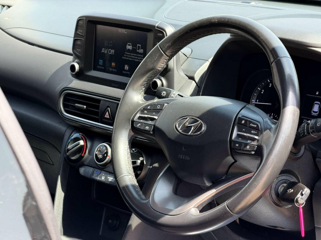 Hyundai Kona Premium Se Black #38
