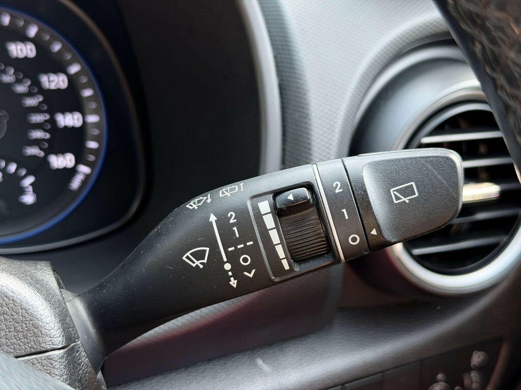 Hyundai Kona Premium Se Black #45