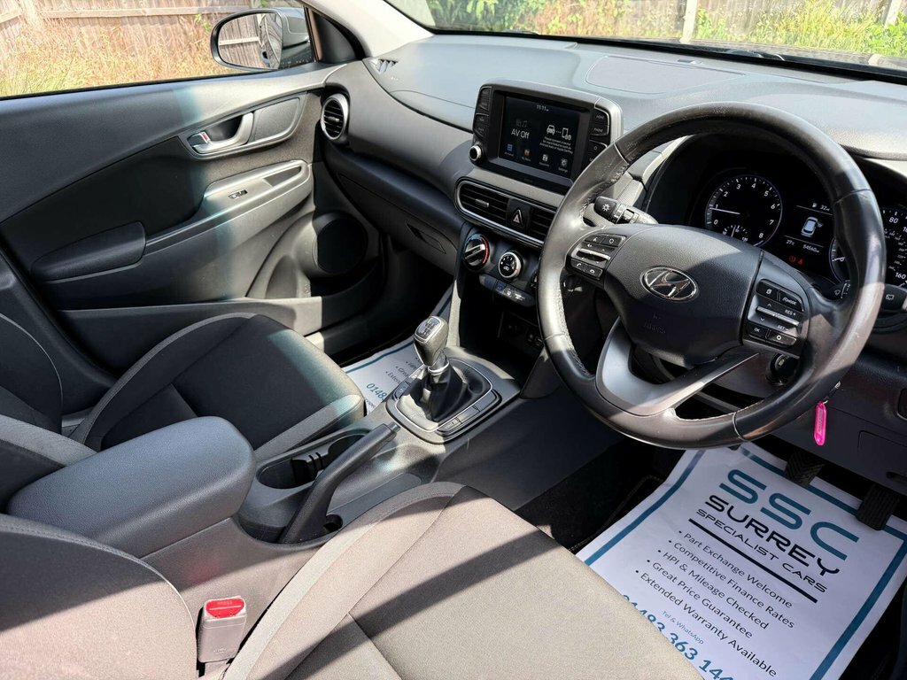 Hyundai Kona 1L Se Black #5