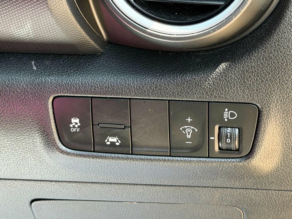 Hyundai Kona Premium Se Black #46
