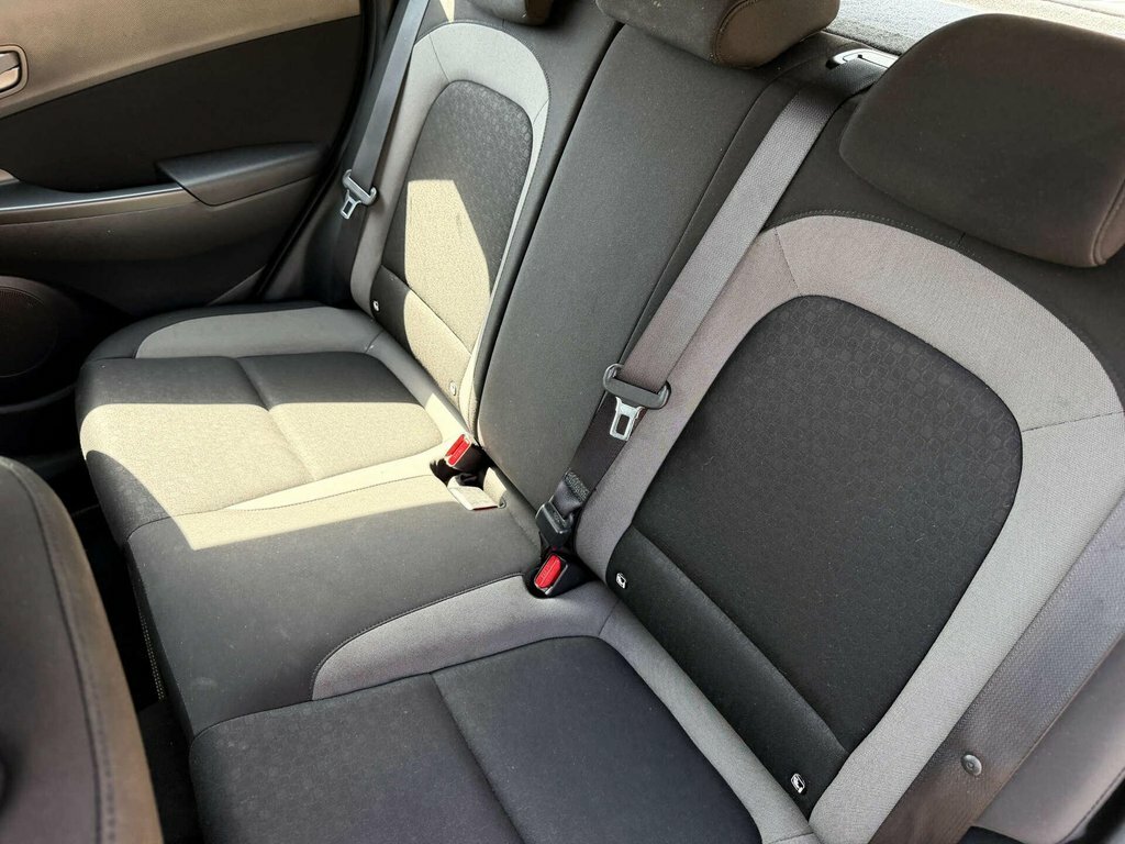 Hyundai Kona Premium Se Black #9