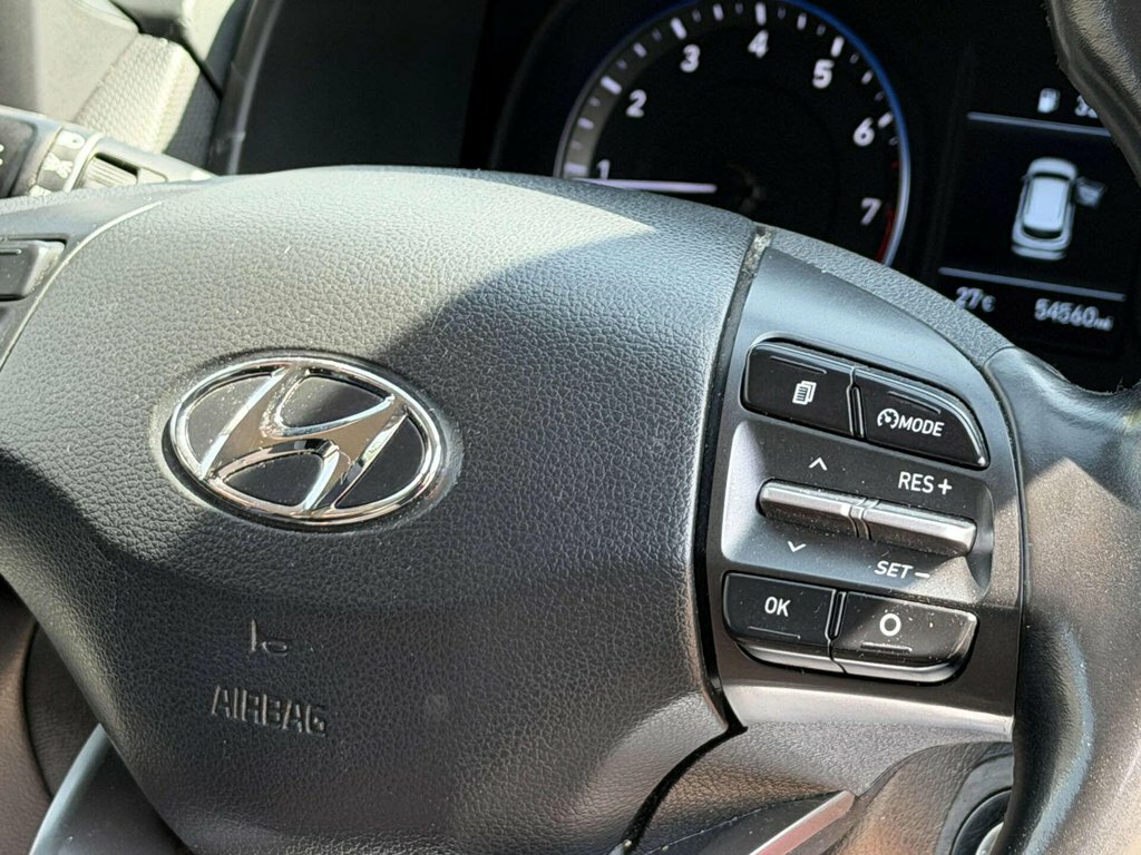 Hyundai Kona Premium Se Black #43