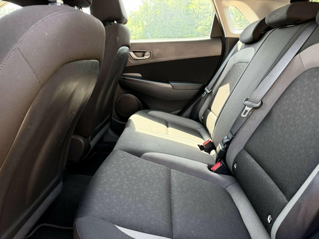 Hyundai Kona Premium Se Black #33