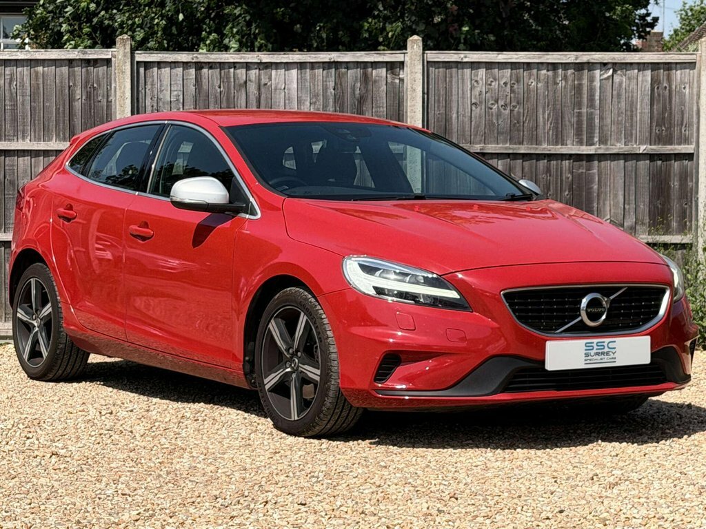 Volvo V40 2L R-design Red