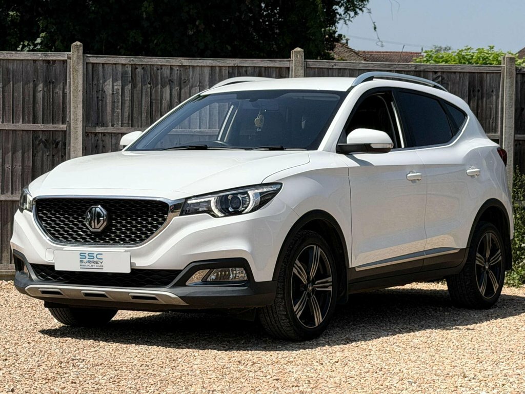 MG ZS 1L Exclusive White #2