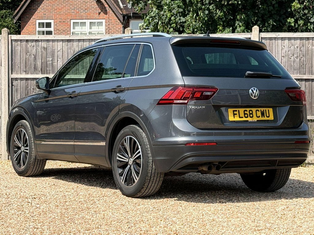 Volkswagen Tiguan 1.4L Se Navigation FL68CWU Grey #4