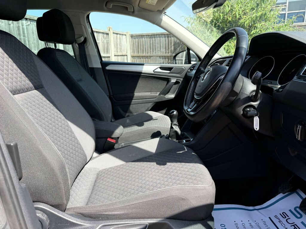 Volkswagen Tiguan 1.4L Se Navigation FL68CWU Grey #5