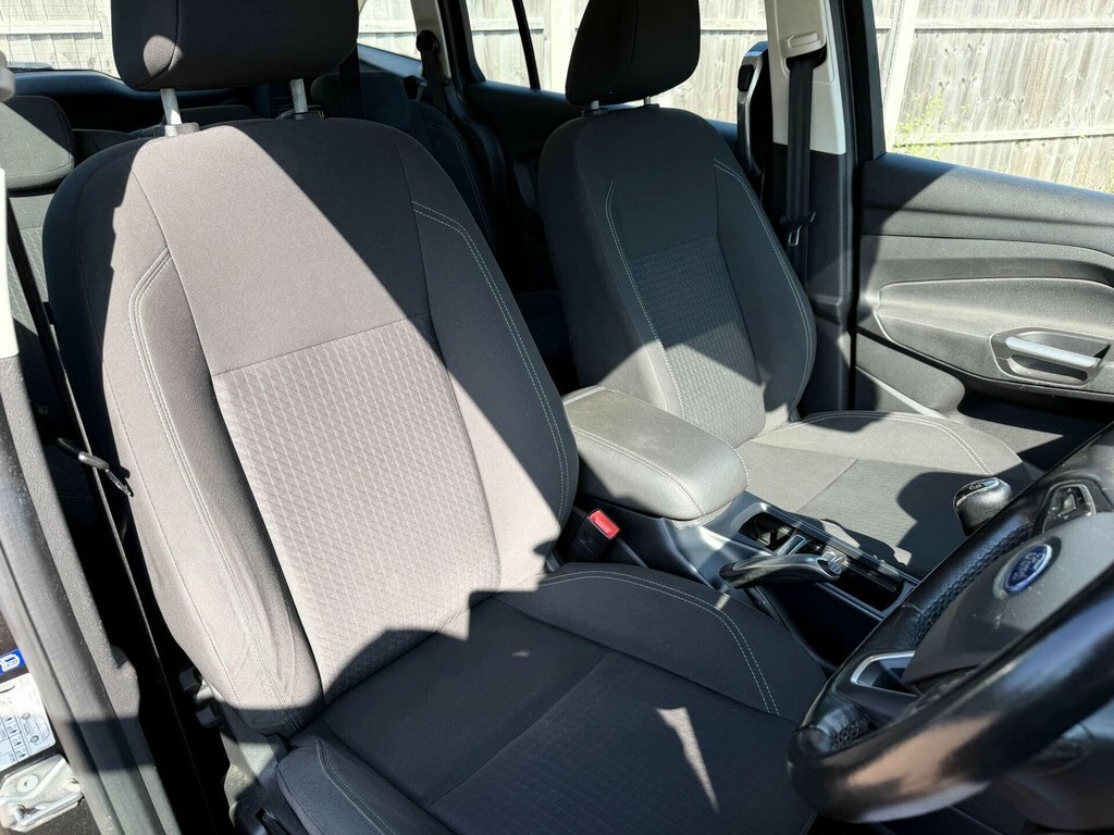 Ford Grand C-Max Grand Zetec Tdci White #28