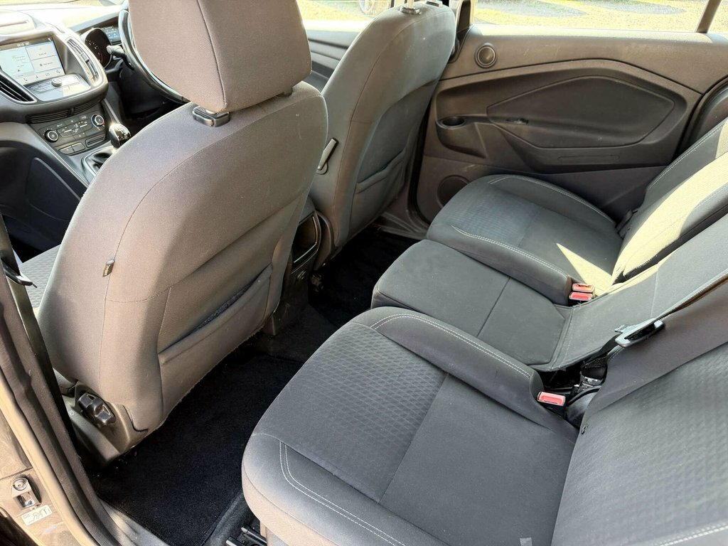 Ford Grand C-Max Grand Zetec Tdci White #31
