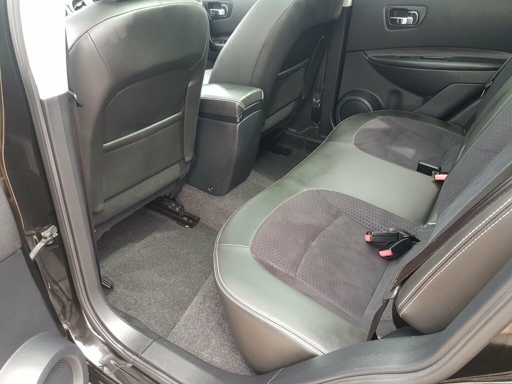 Nissan Qashqai Suv 1.5 Black #11