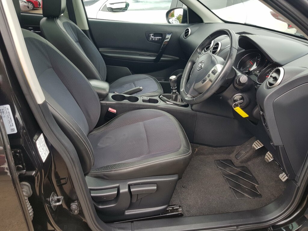Nissan Qashqai Suv 1.5 Black #7