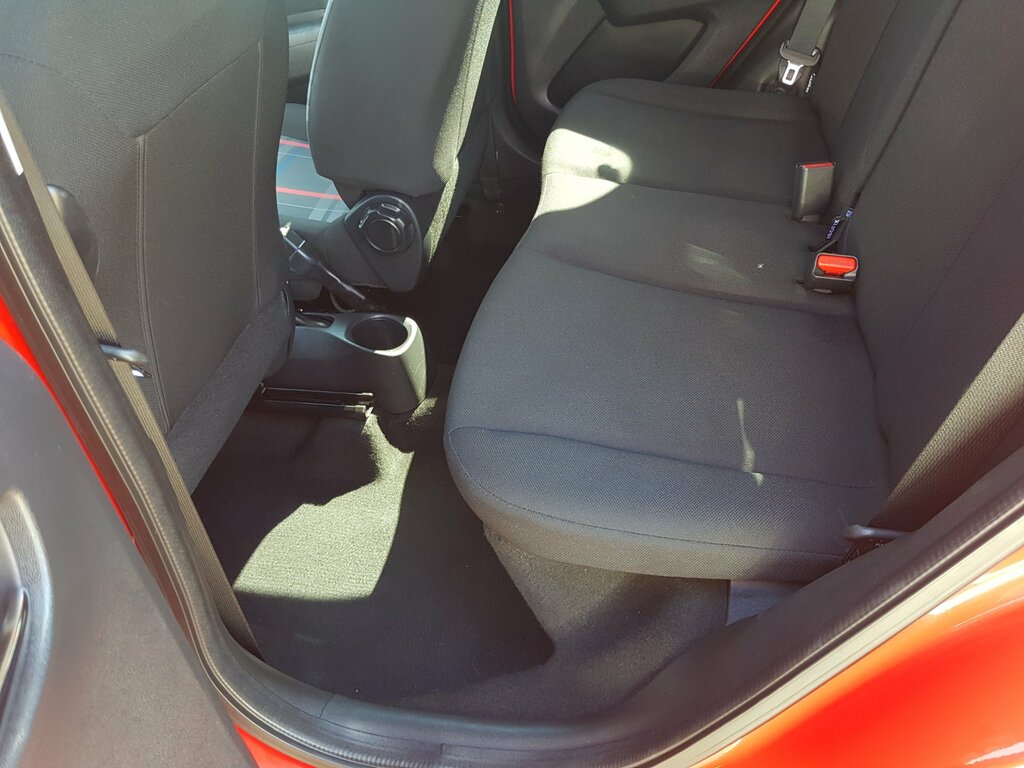 Peugeot 108 Active Silver #17