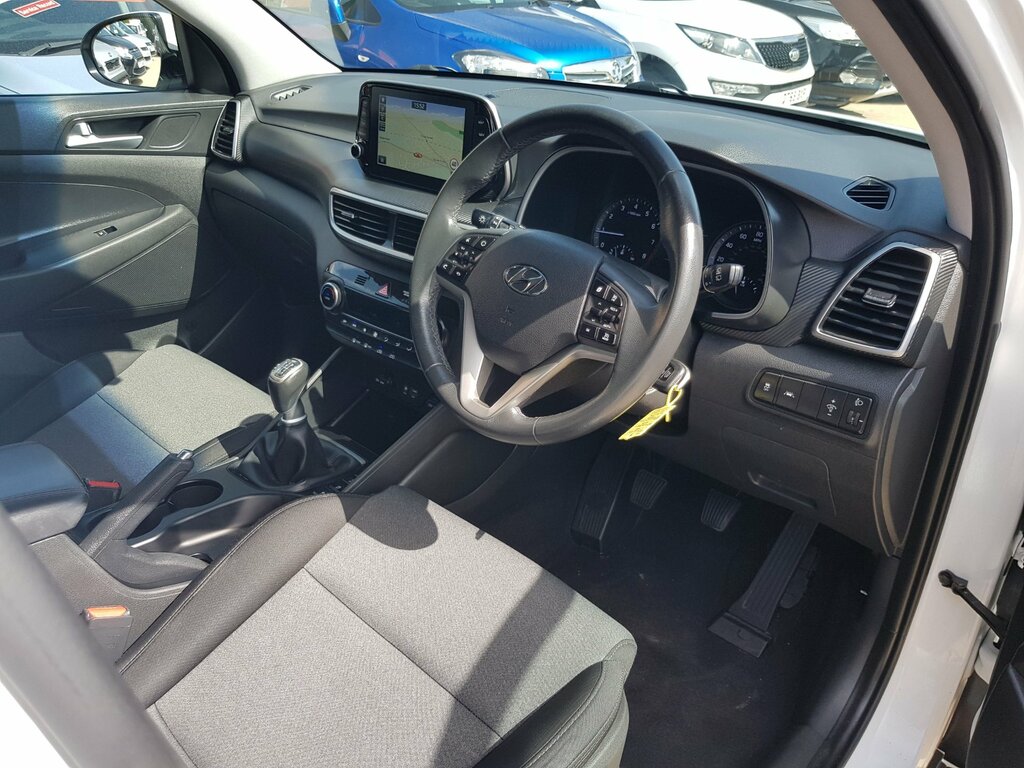 Hyundai Tucson Grey #11