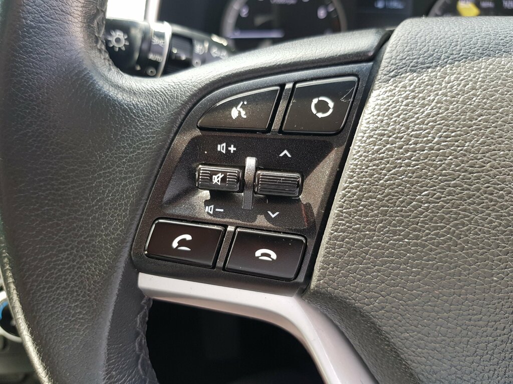 Hyundai Tucson Grey #18