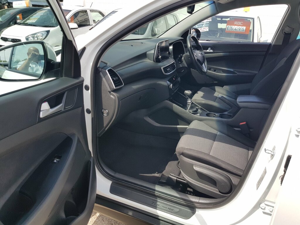 Hyundai Tucson Grey #15
